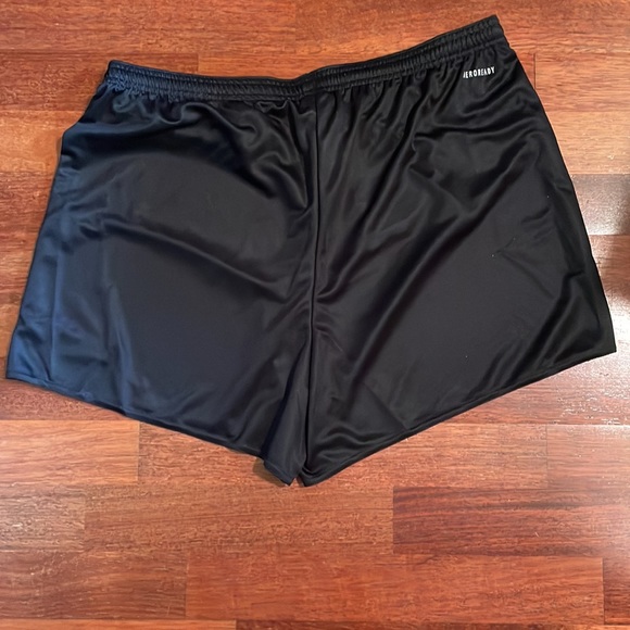 NWT Adidas women’s shorts - Picture 2 of 3